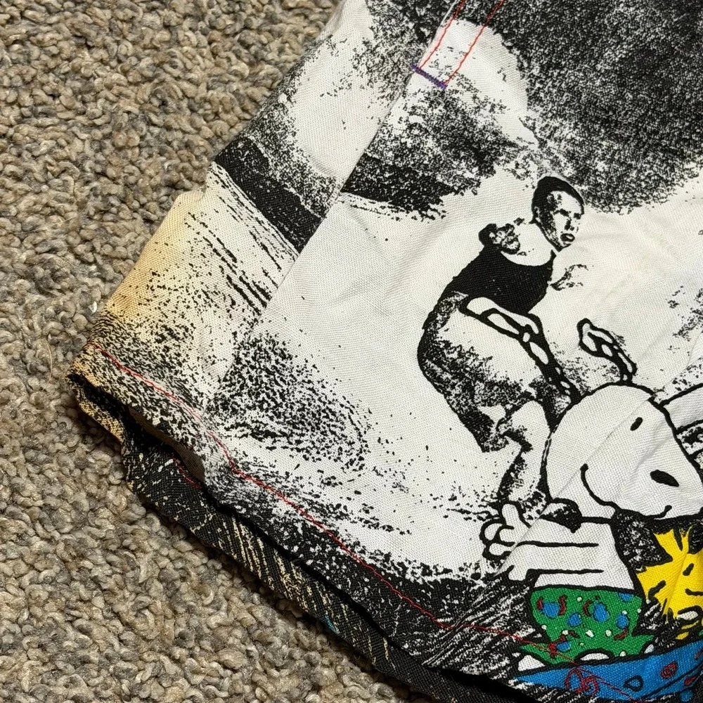 Peanuts •	new old
